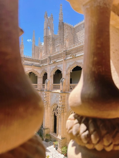 探索 Toledo，一座西班牙历史与艺术的熔炉